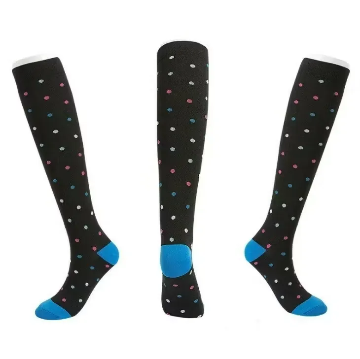 Stödstrumpor with small dots Nr 41