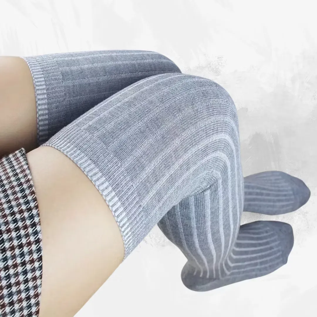 Trofast knähöga strumpor cozy